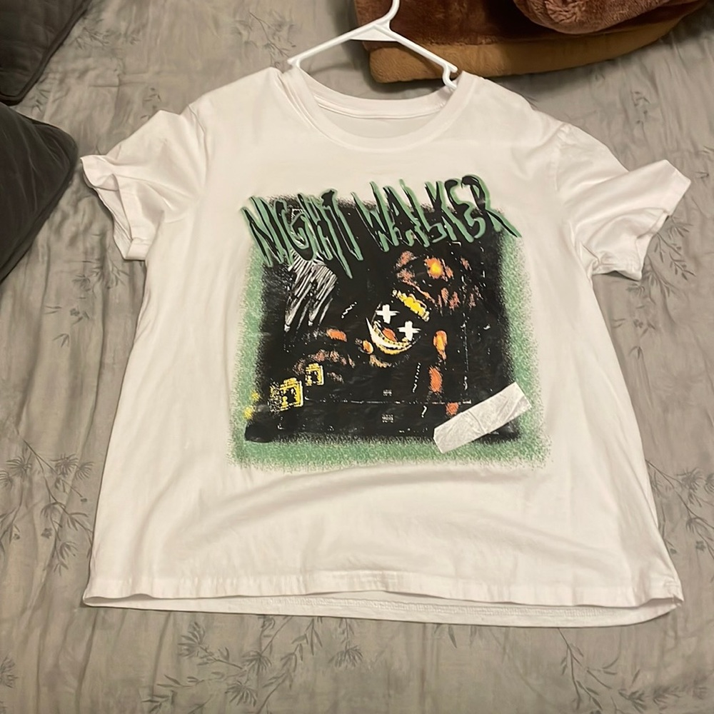 worn once night mare shirt perfect condition